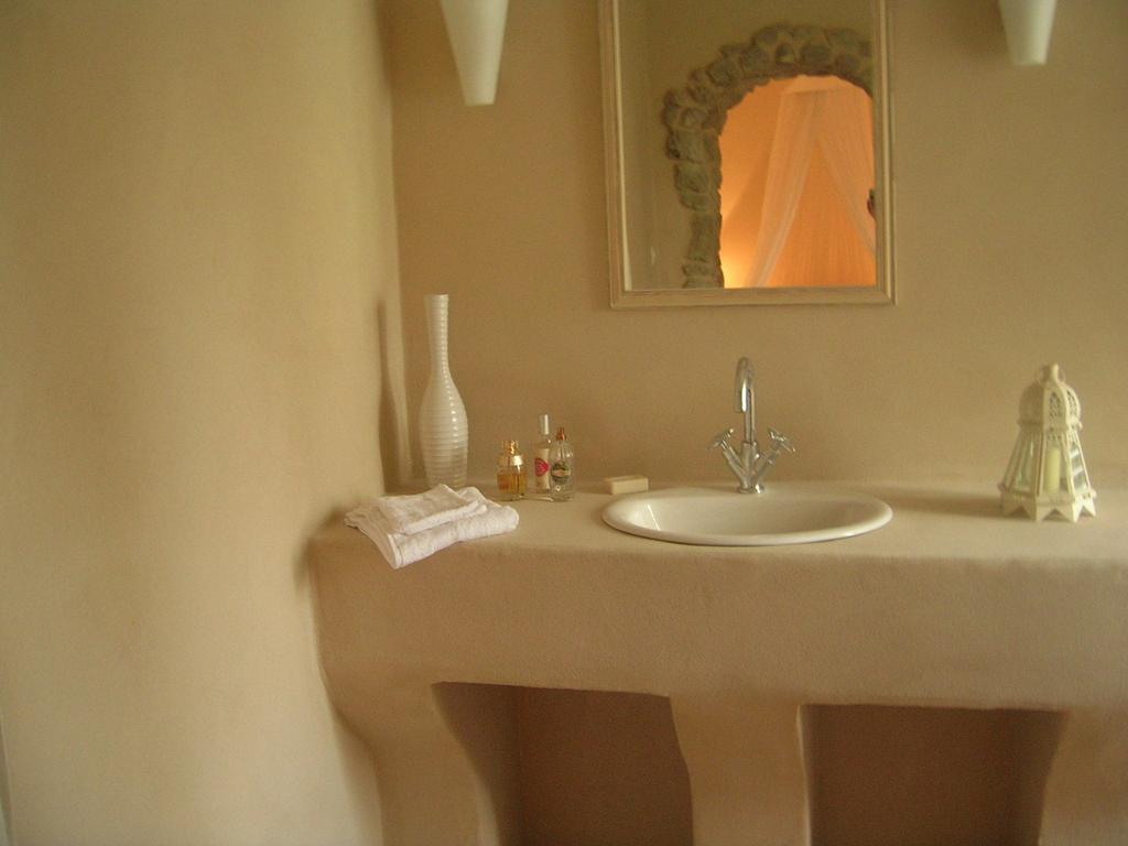 Bed and breakfast Aux Anges Gardiens 4*